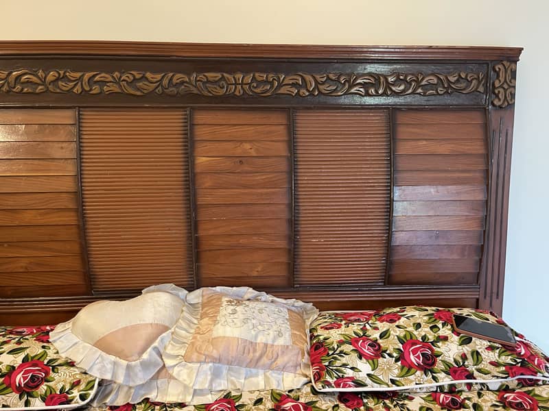 Bed,dressing table,sofa 1