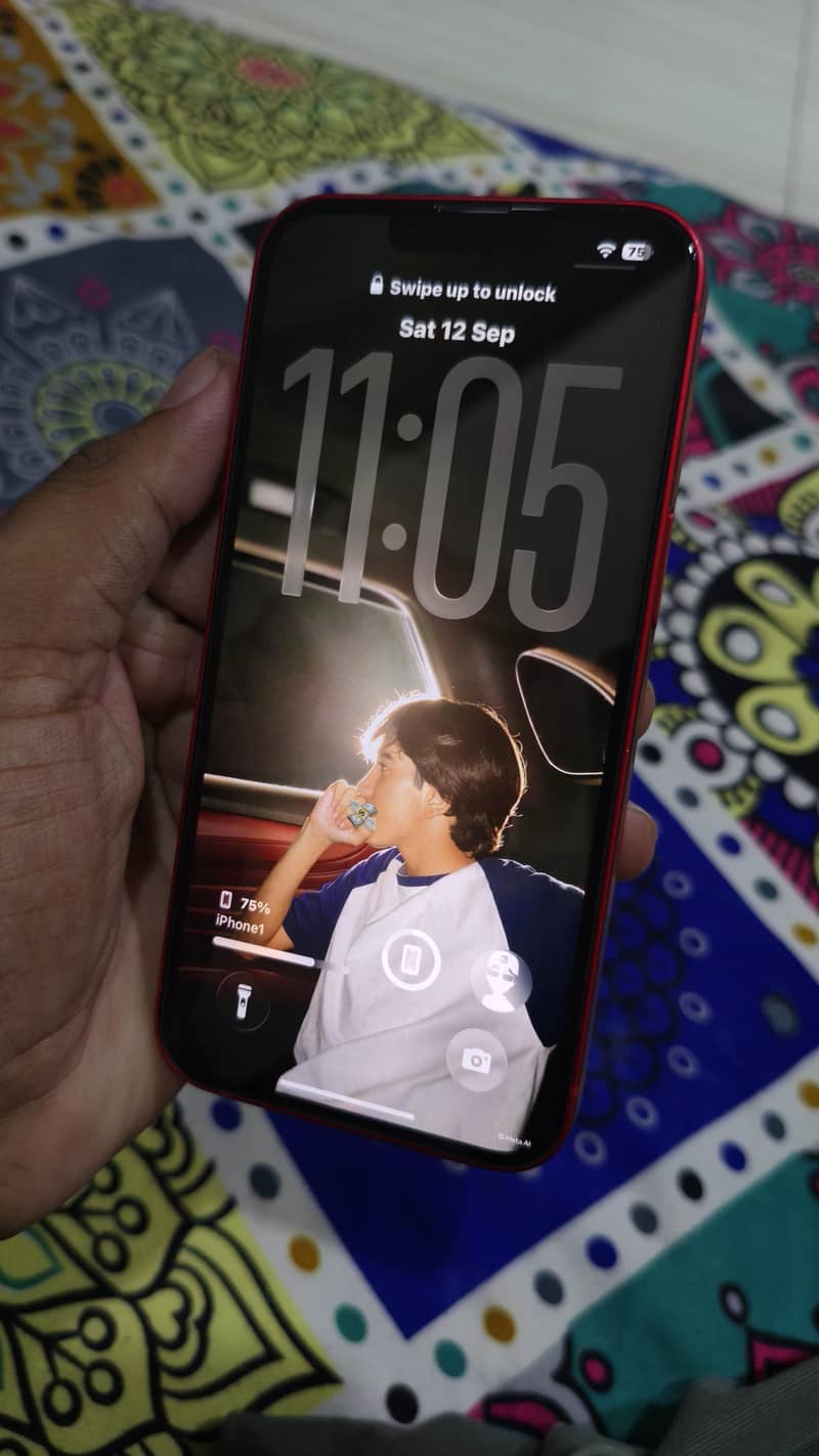 Apple iPhone 14 4