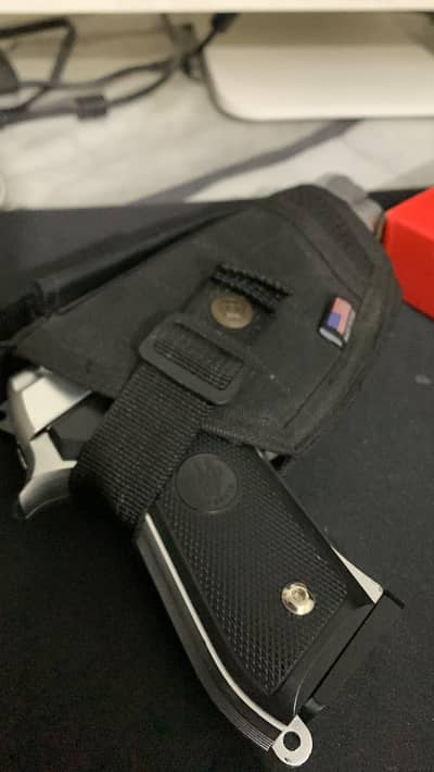 Full metal toy gun full realistic with 1kg weight