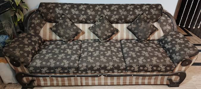 3, 2, 1 Sofa set with Cushions