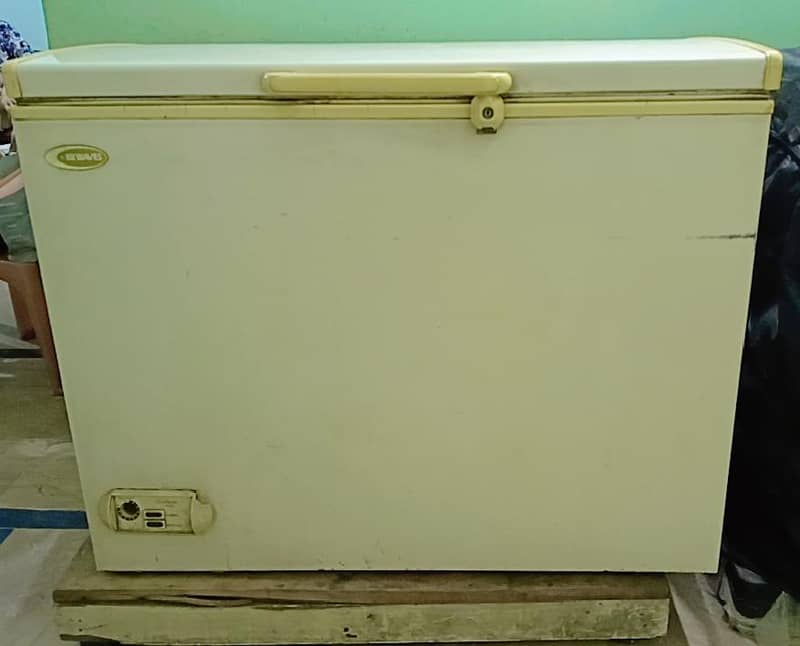waves freezer 1