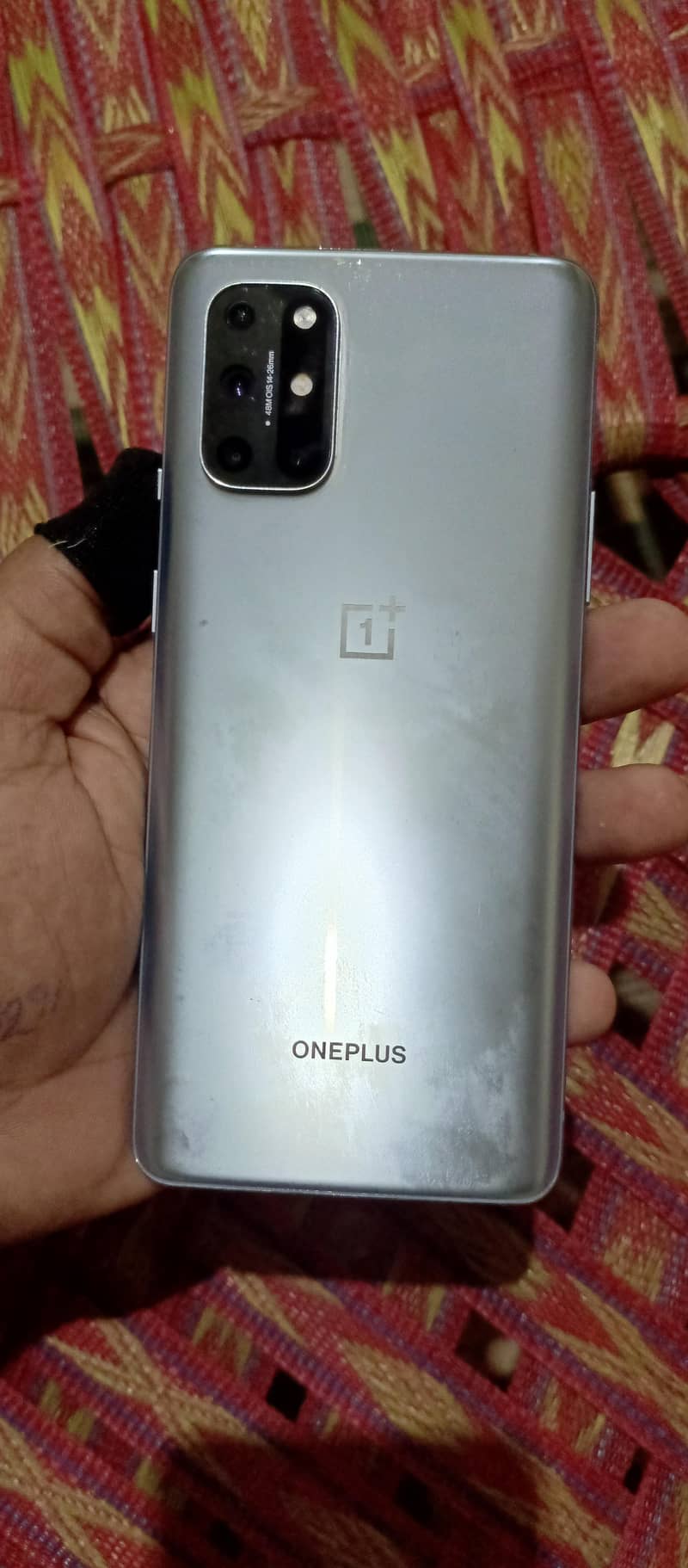 One Plus 8T 12+4.256 0