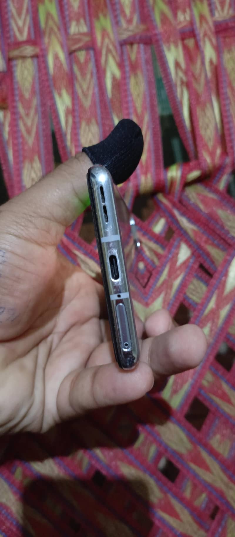 One Plus 8T 12+4.256 2