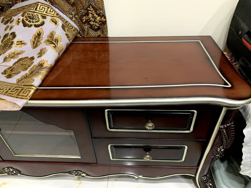 premium TV Console 0