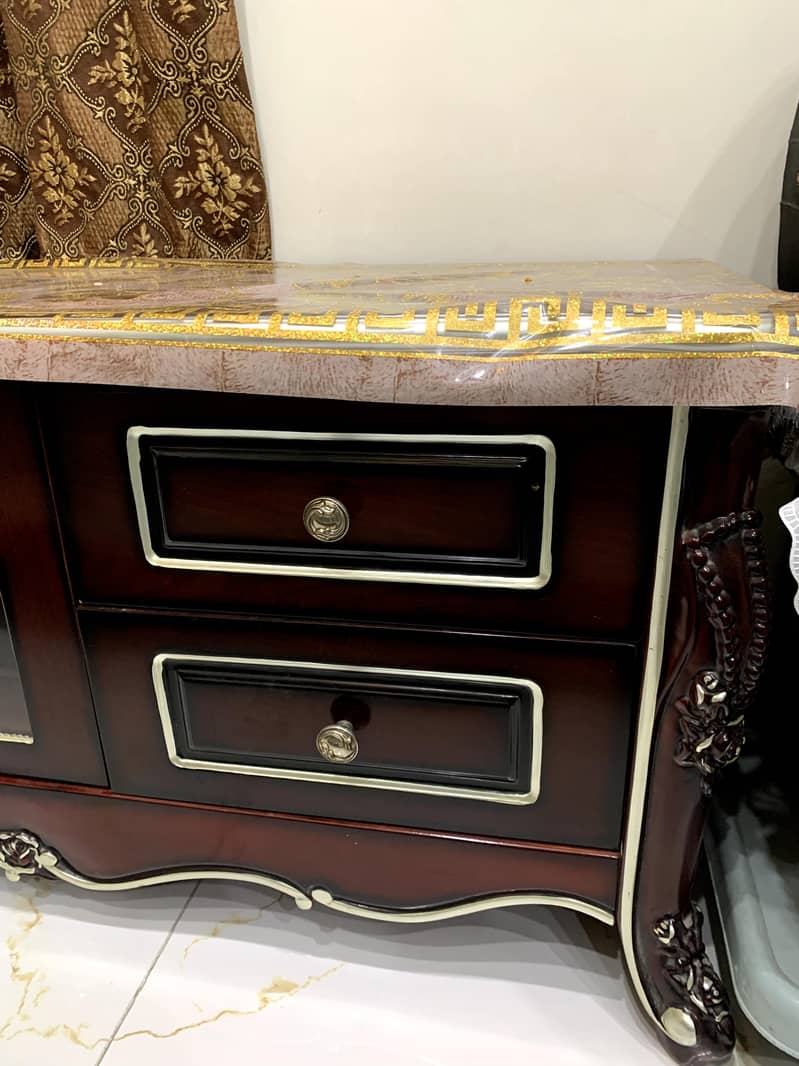 premium TV Console 5