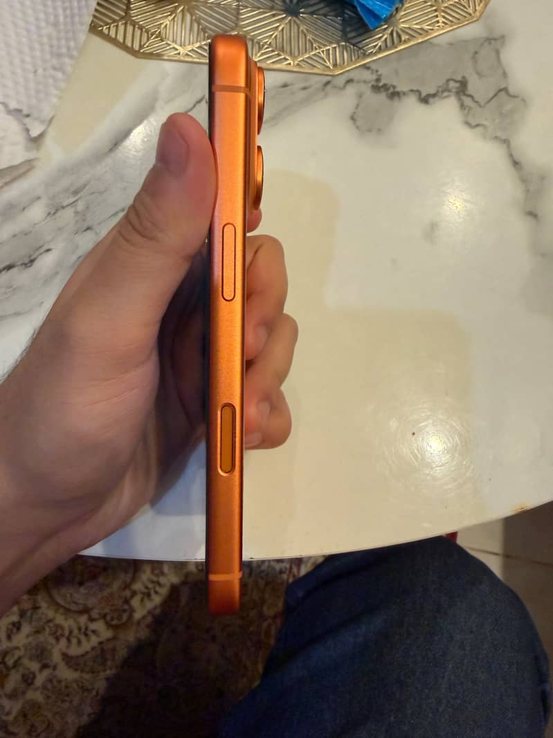 Apple iPhone 17 Pro 2