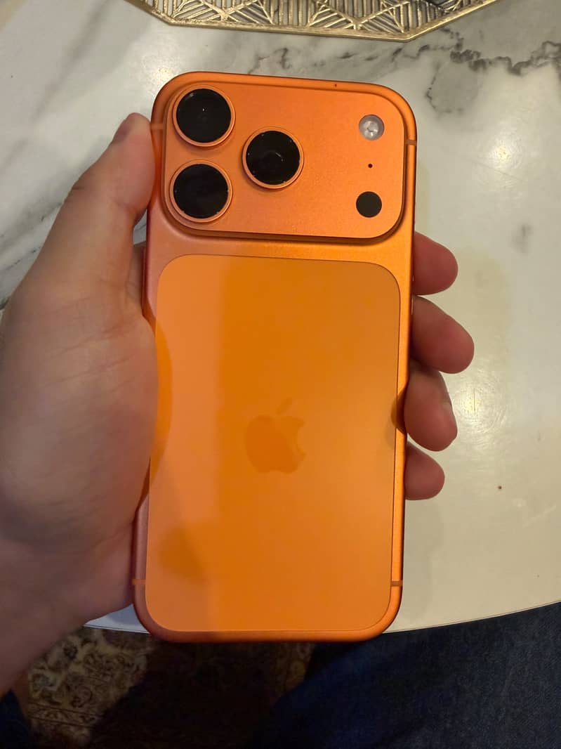 Apple iPhone 17 Pro 3