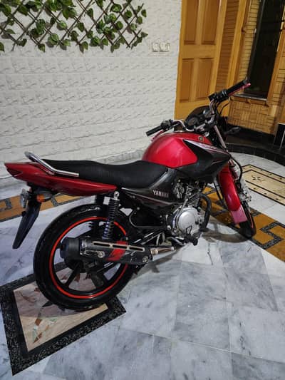 Yamaha Ybr