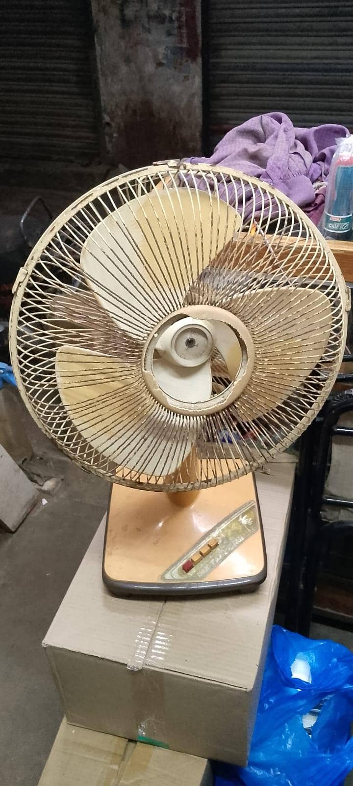 used table fan 1