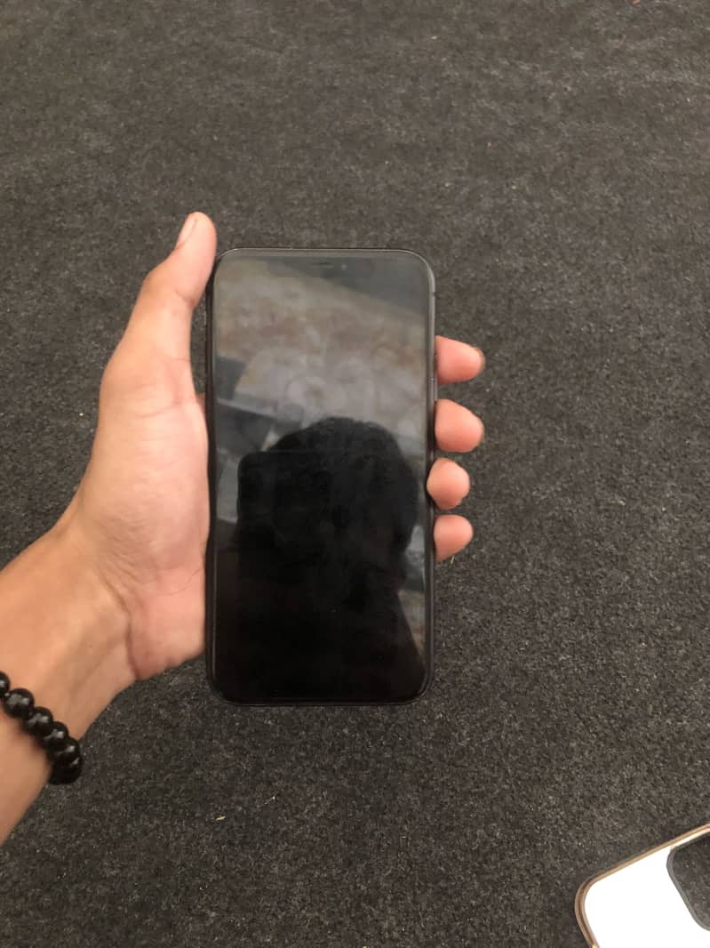 Apple iPhone 11 2