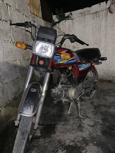 Honda CD 70, personal used from start no engine work.