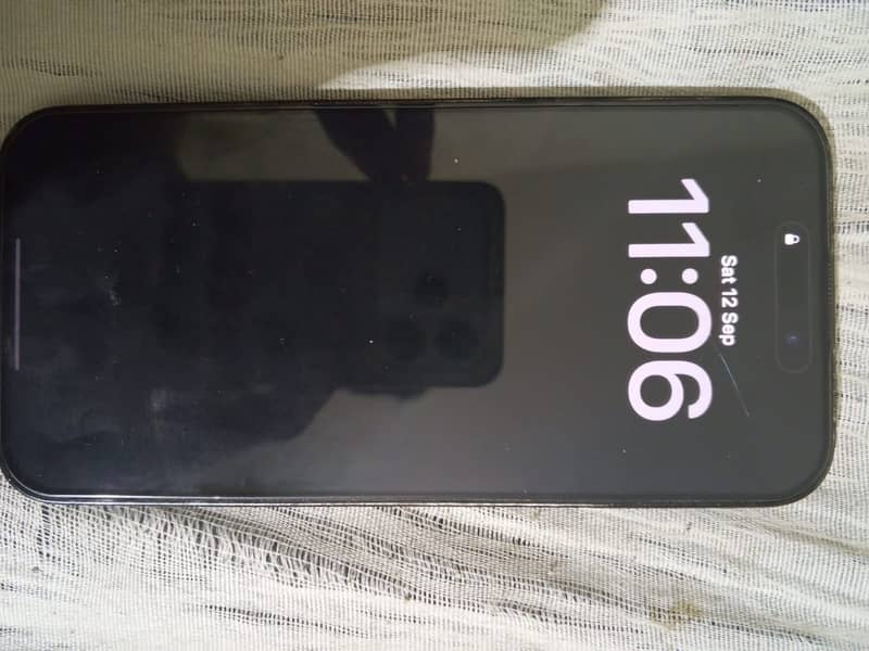 Apple iPhone 14 Pro Max 1