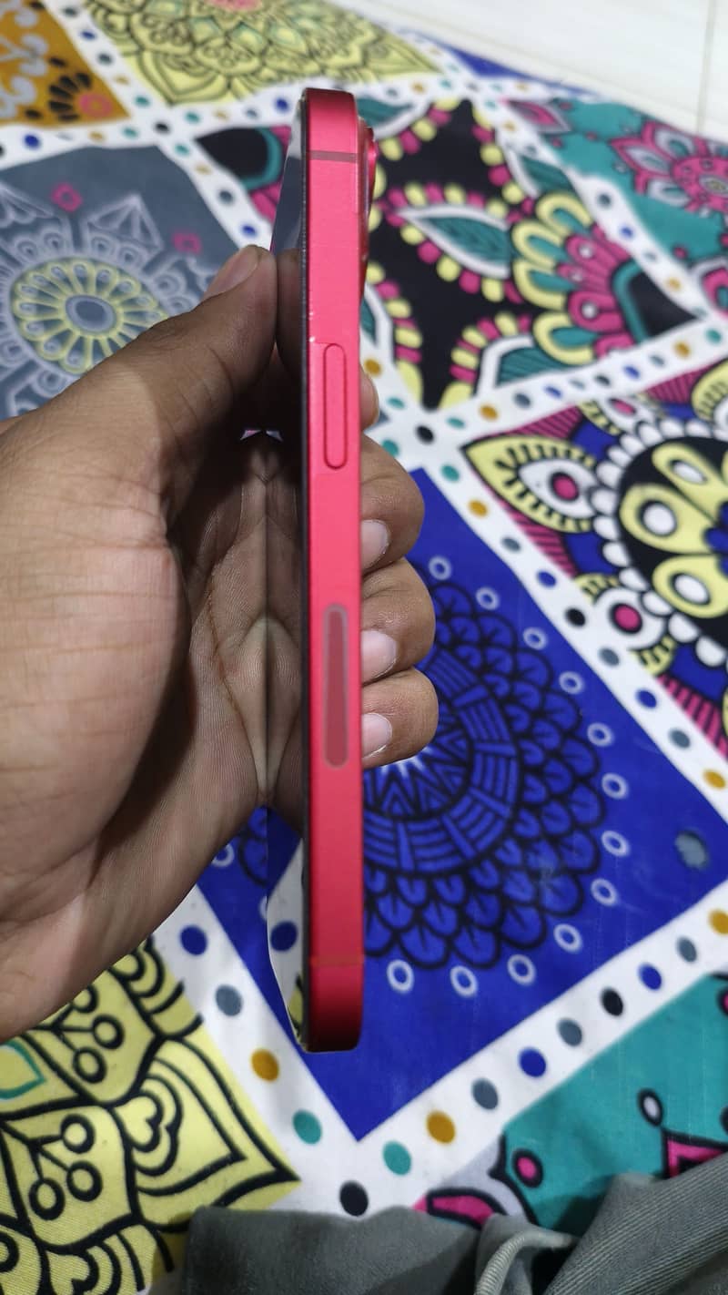 Apple iPhone 14 2