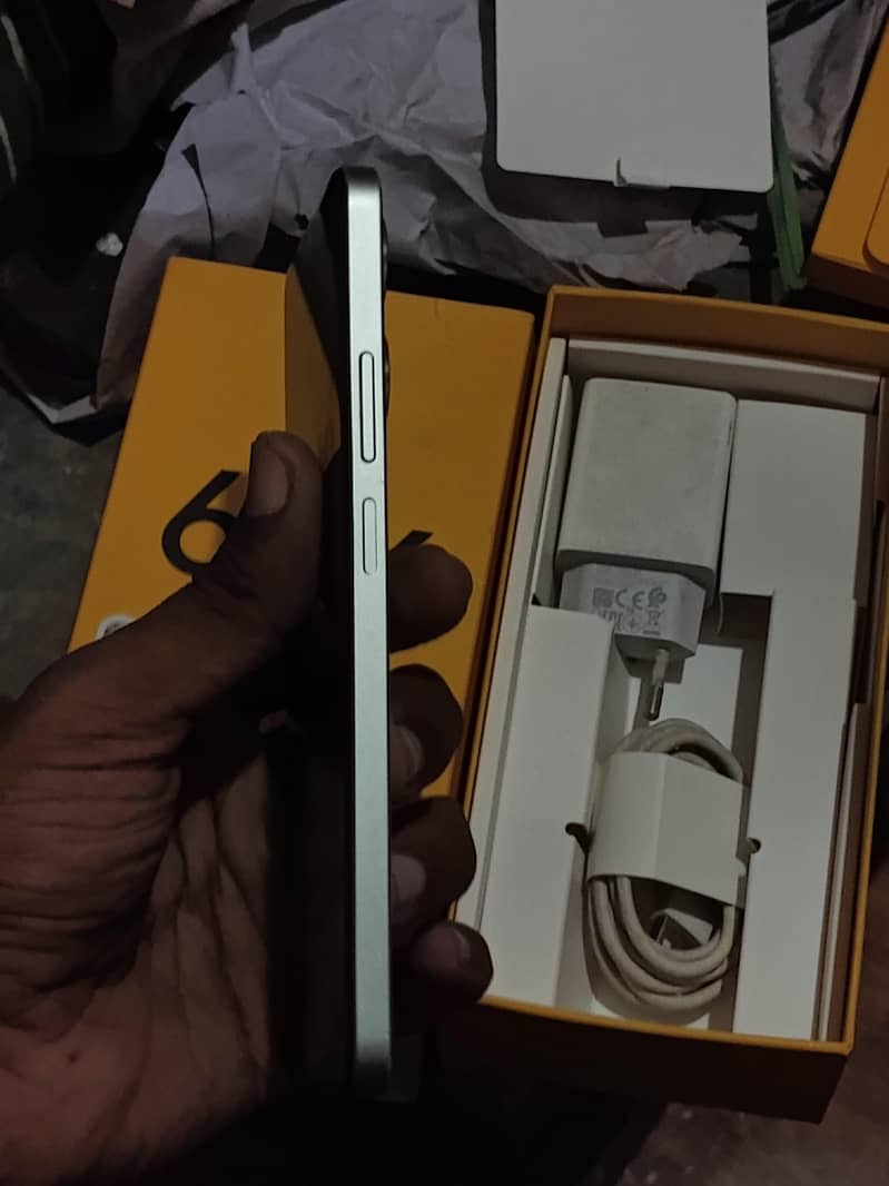 Realme Note 60x 2
