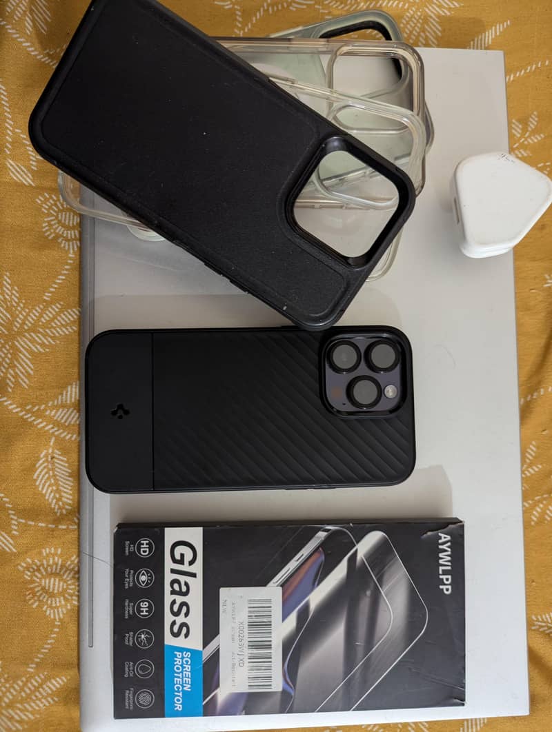 Apple iPhone 14 Pro Max 1
