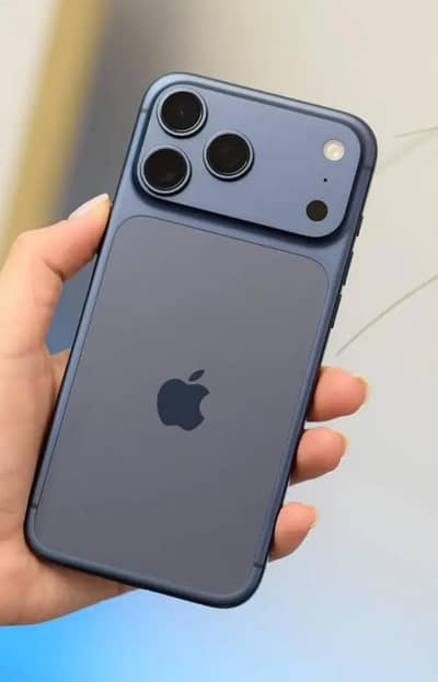 iPhone 17 Pro Max JV