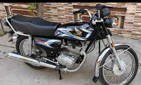 Honda cg  125 (August 2025 model)