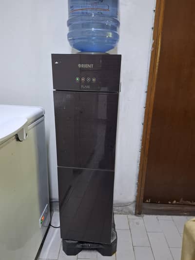 Orient flare three tap water dispenser