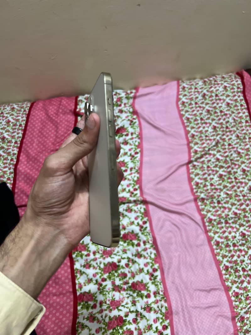 iPhone 12 Pro Max 2