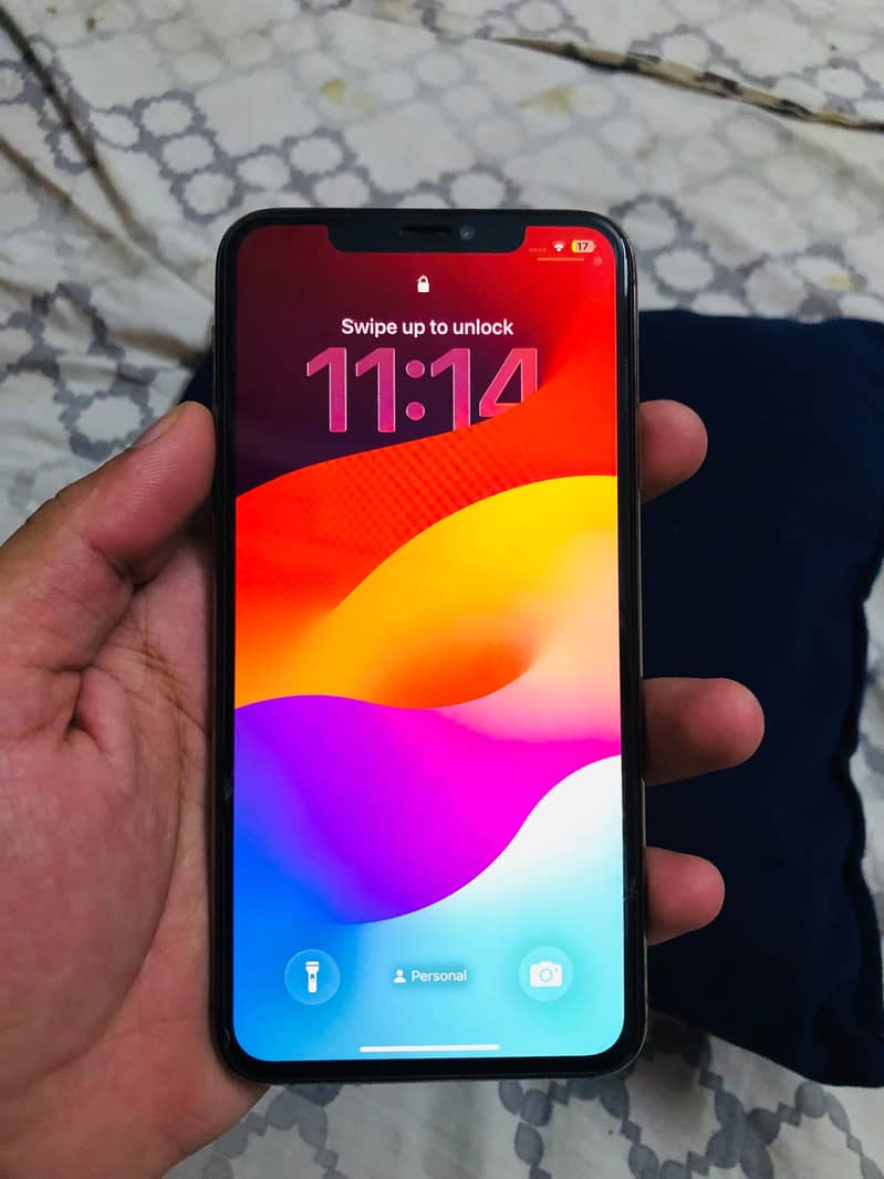 Apple iPhone 11 Pro Max 3