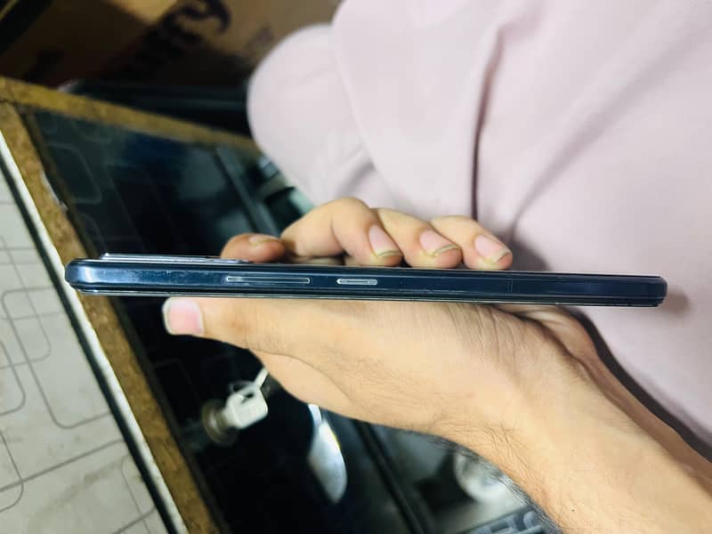 Vivo V21 2