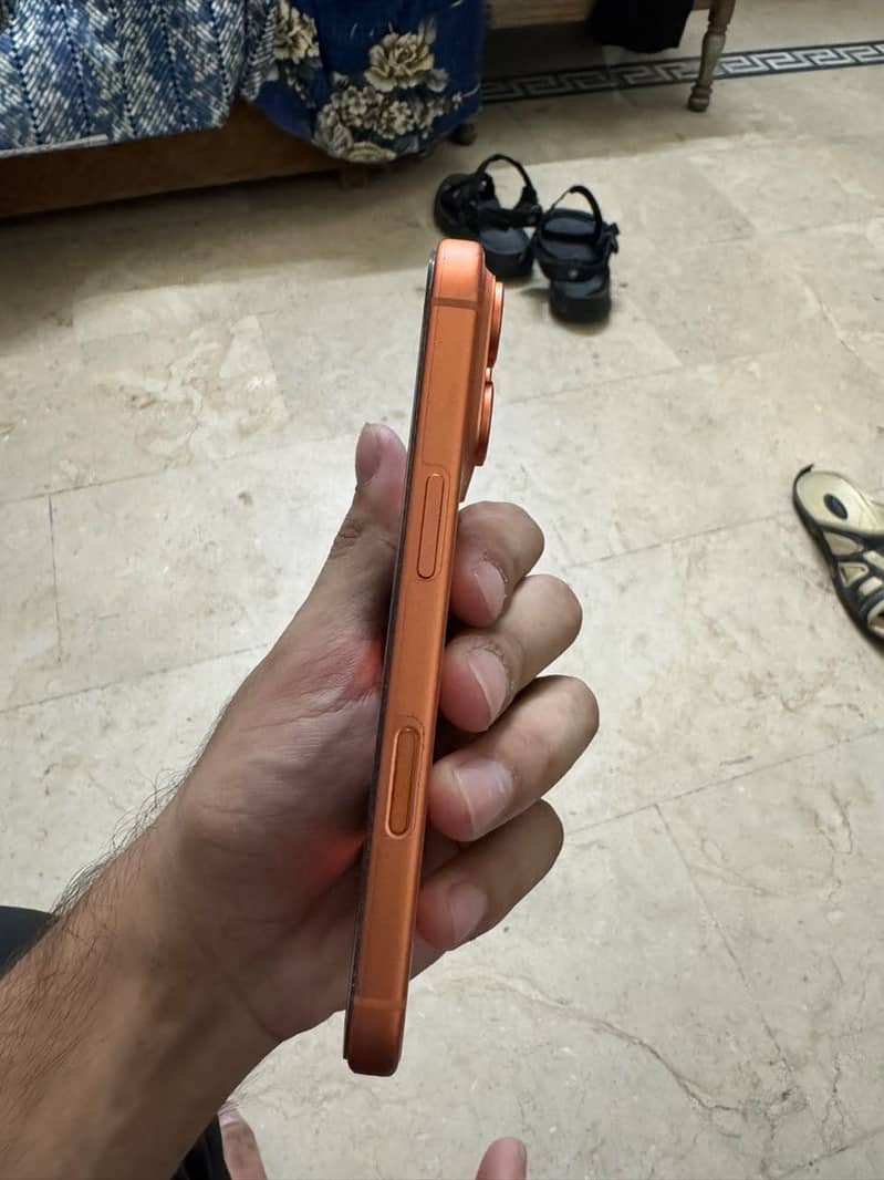 Apple iPhone 17 Pro 8