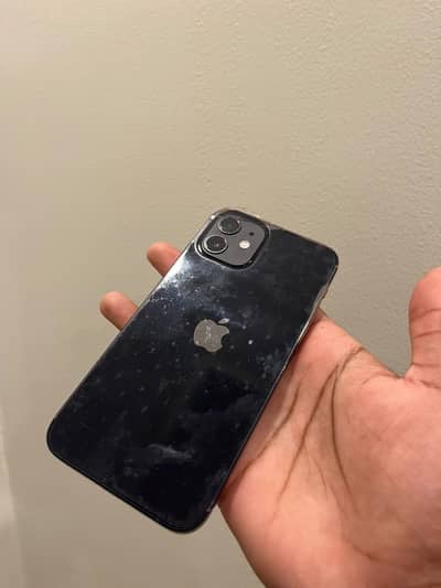 Apple iPhone 12