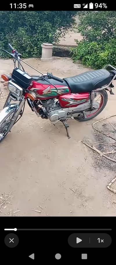 Baik for sale in lahor Honda 125