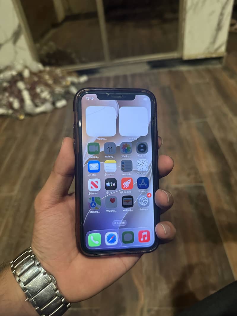 Apple iPhone 11 Pro 2