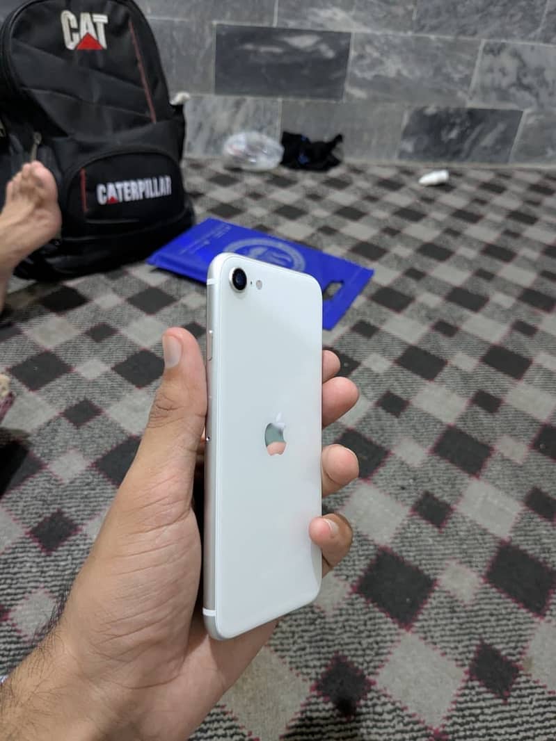Apple iPhone SE 5