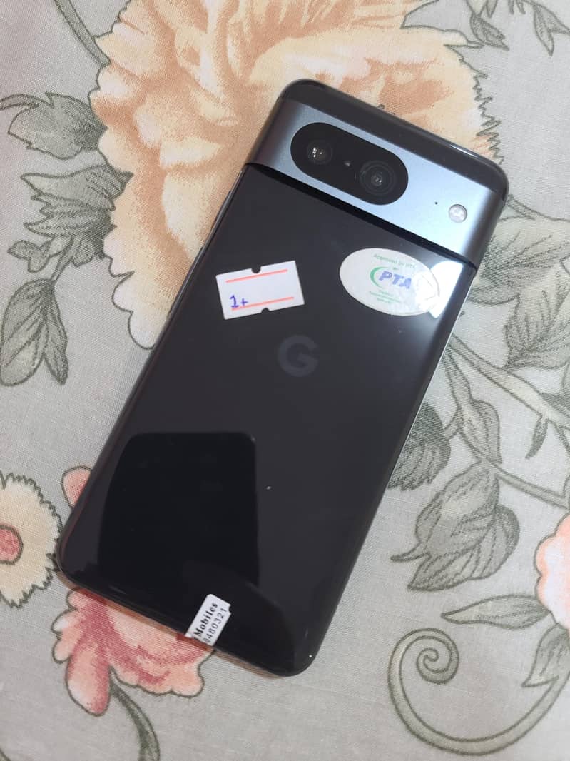 Google Pixel 8 5