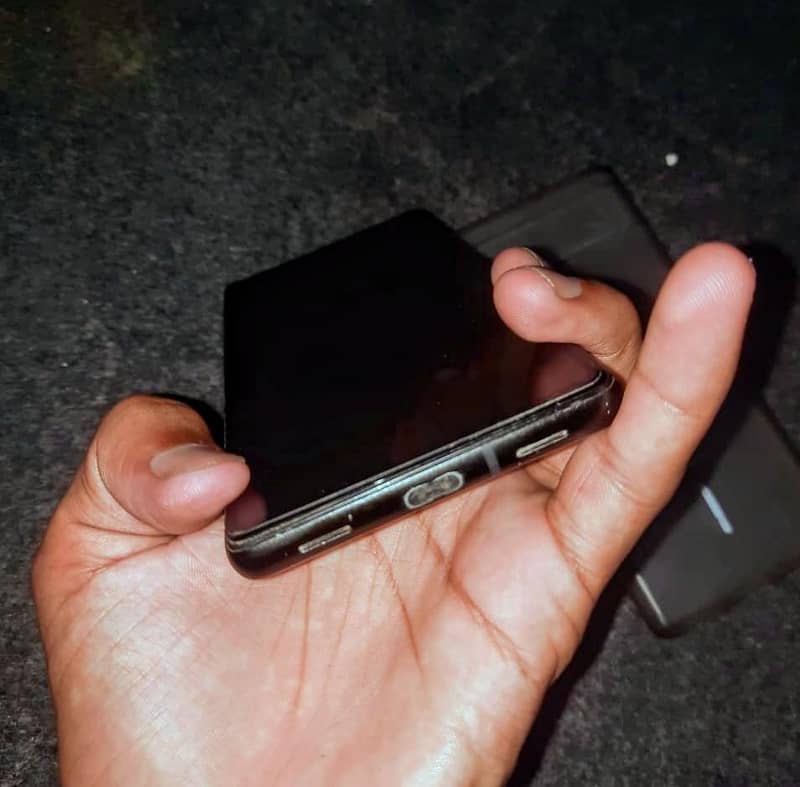 Google Pixel 6a 1