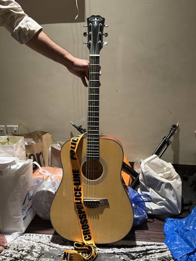 Yamaha guitar