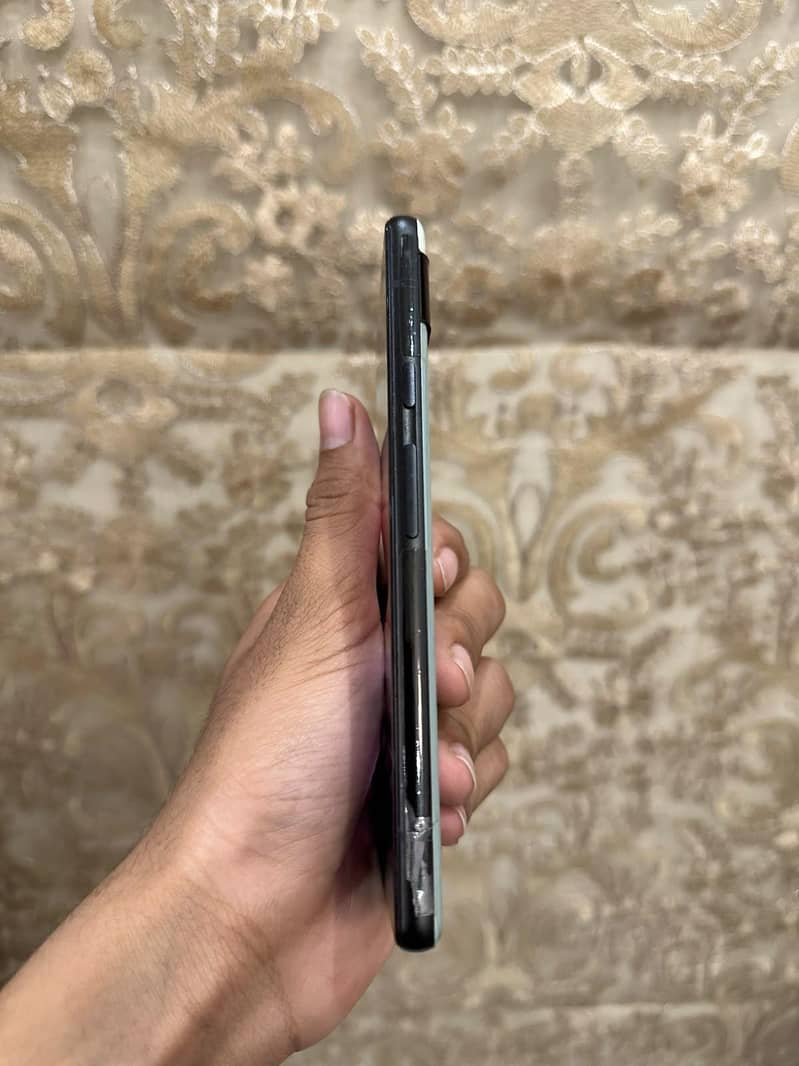 Google Pixel 6a 1