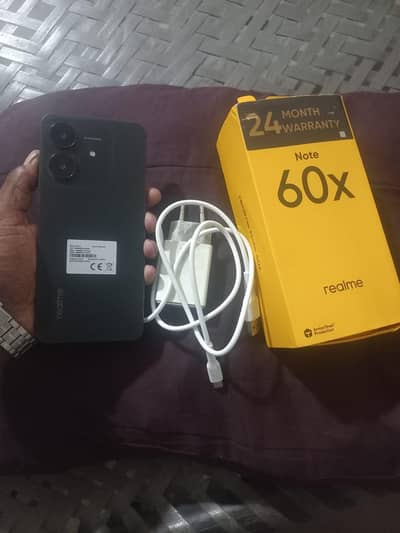 Realme Note 60x 4 64 10 by 10 bilkul saf mobile hy