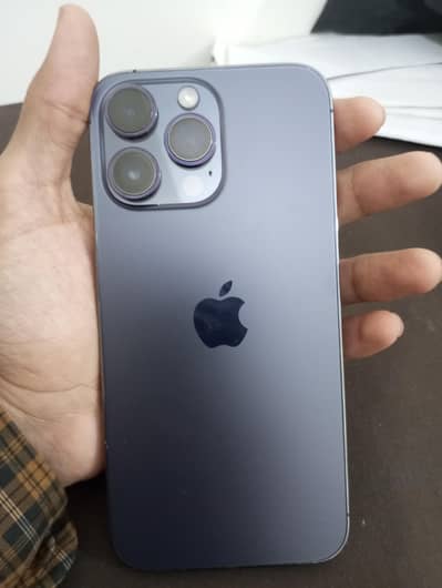 iPhone 14 Pro Max