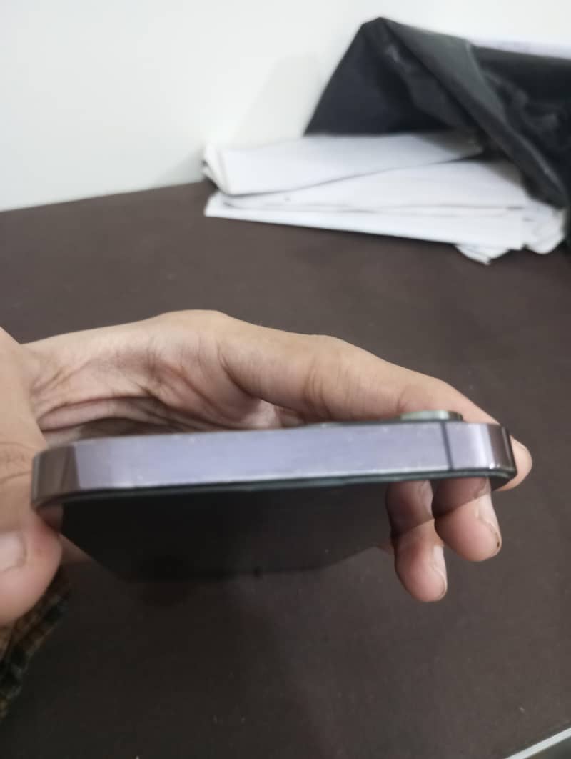 iPhone 14 Pro Max 6