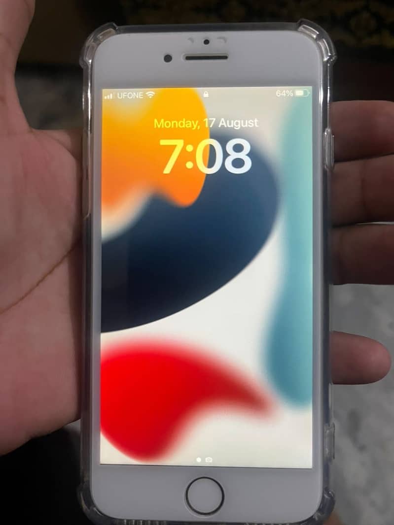 Apple iPhone 8 1