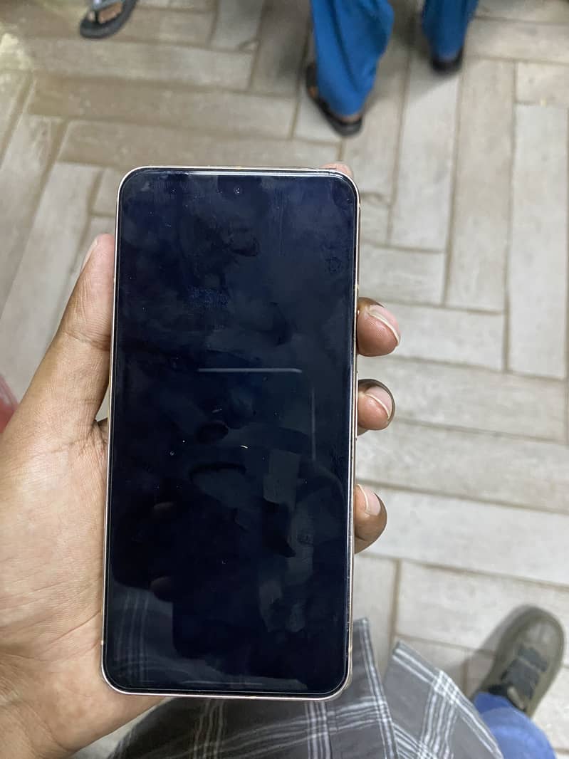 Google Pixel 8 3