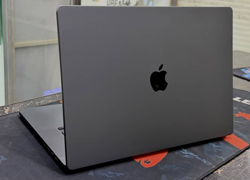 Macbook m3 pro 0
