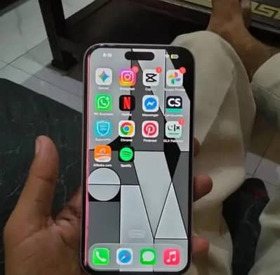 Exchnge posible-iPhone 15 plus 5G 128GB 92 battery health waterpack