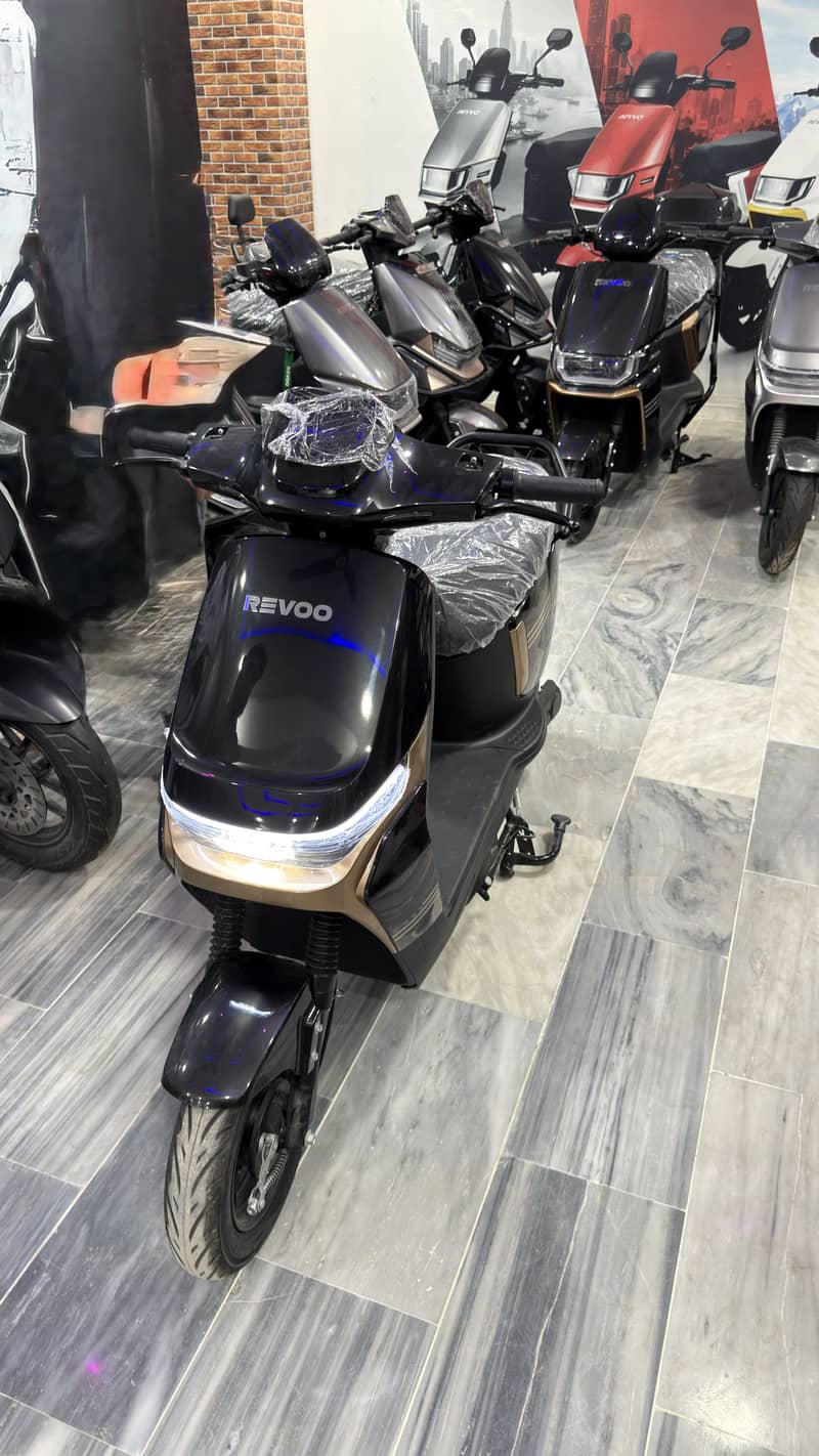 Revoo A11 4