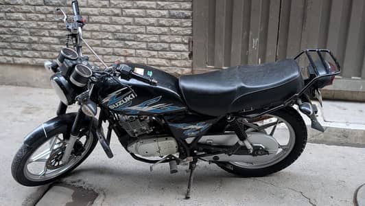 Suzuki GS 150 SE