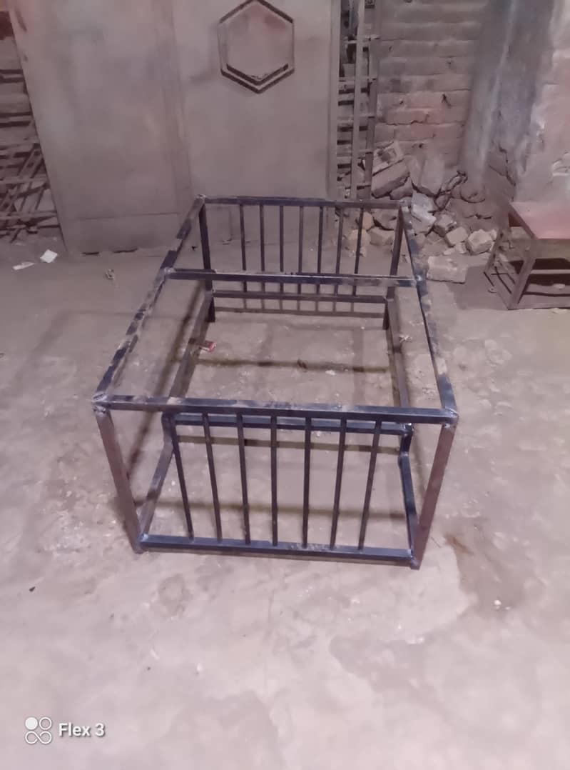 Table frame 4
