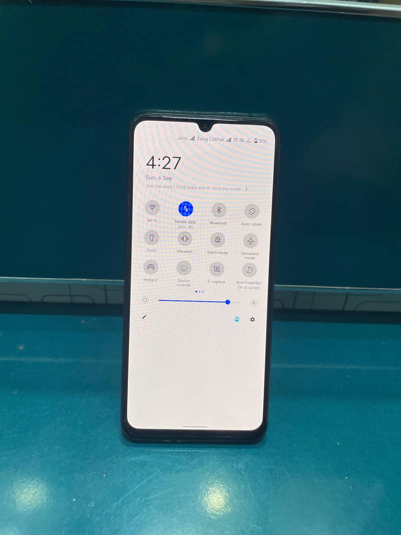 Vivo V21e 4