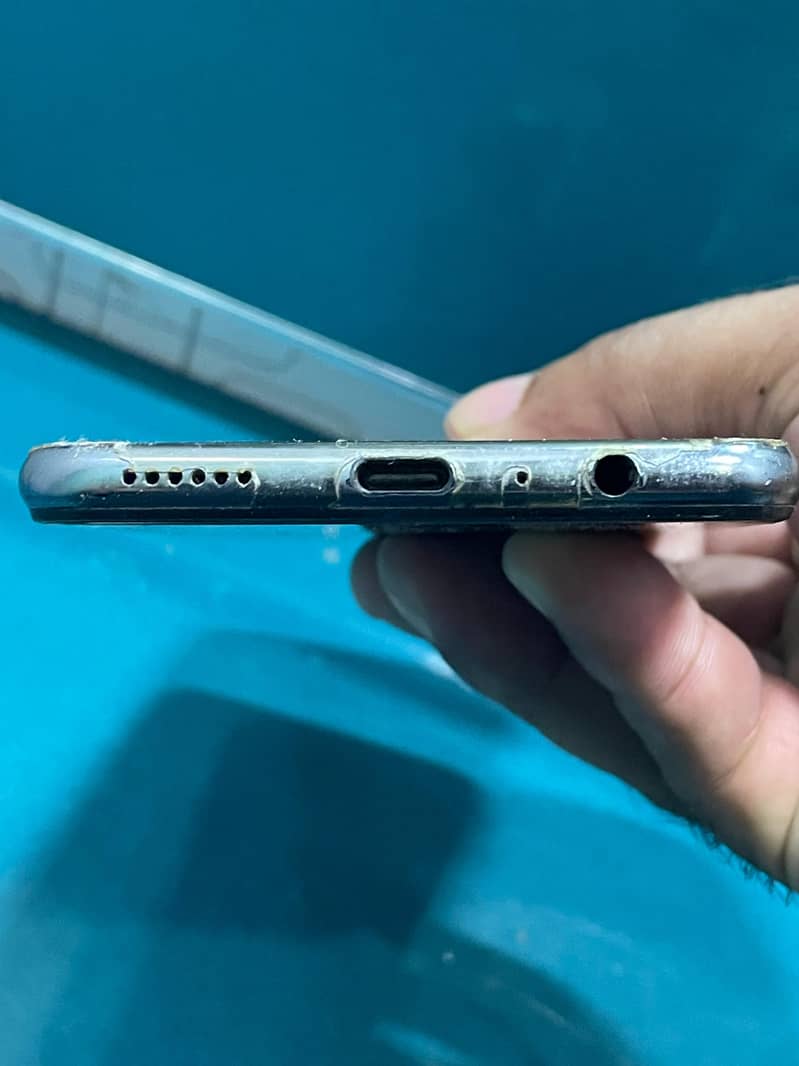 Vivo V21e 6