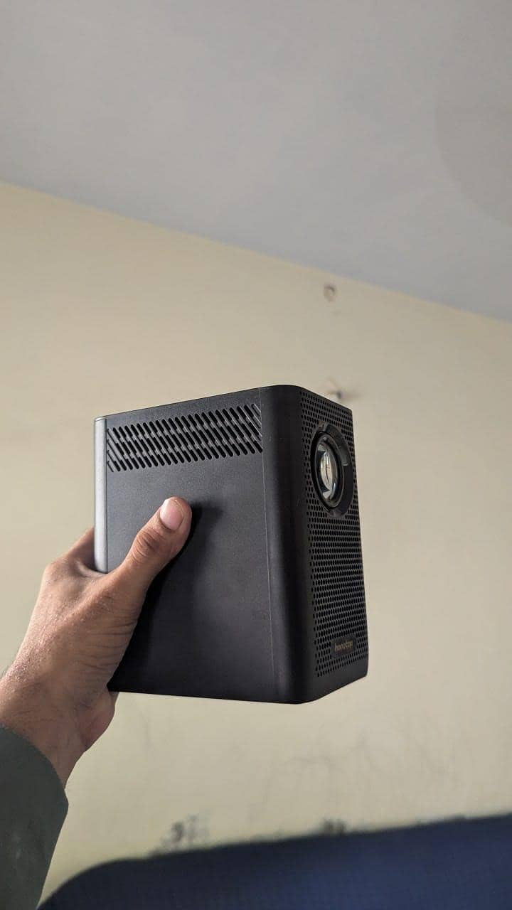 projector 2