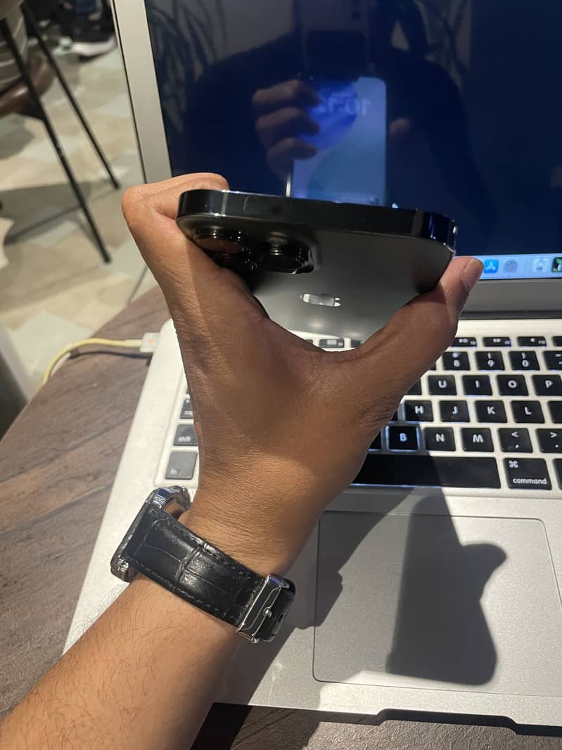 Apple iPhone 13 Pro Max 7
