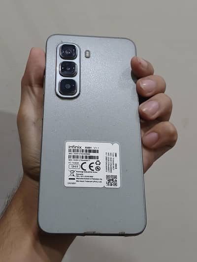 Infinix Hot 50 Pro 8/128 box charger sath