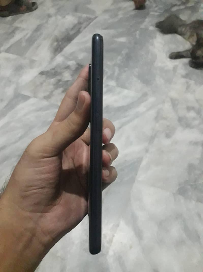 OPPO A54 4